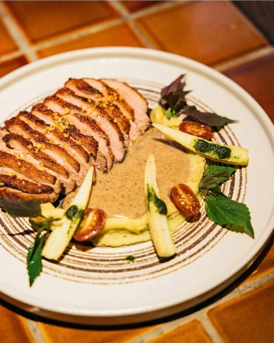 Nam Mê Kitchen & Bar - 2