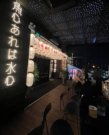 드디어 친구들이랑 Hoshiyo Dining Lounge 다녀왔어요 🍷
분위기 너무 좋고 음식도 정말 맛있었어요 😍
특히 시그니처 메뉴는 꼭 드셔보세요!
데이트나 친구 모임 장소로 완전 추천합니다 💕

주소: 22 Đường 29, Phường An Khánh, Thủ Đức, Thành phố Hồ Chí Minh



#호시요다이닝라운지  ... | Nguyenng