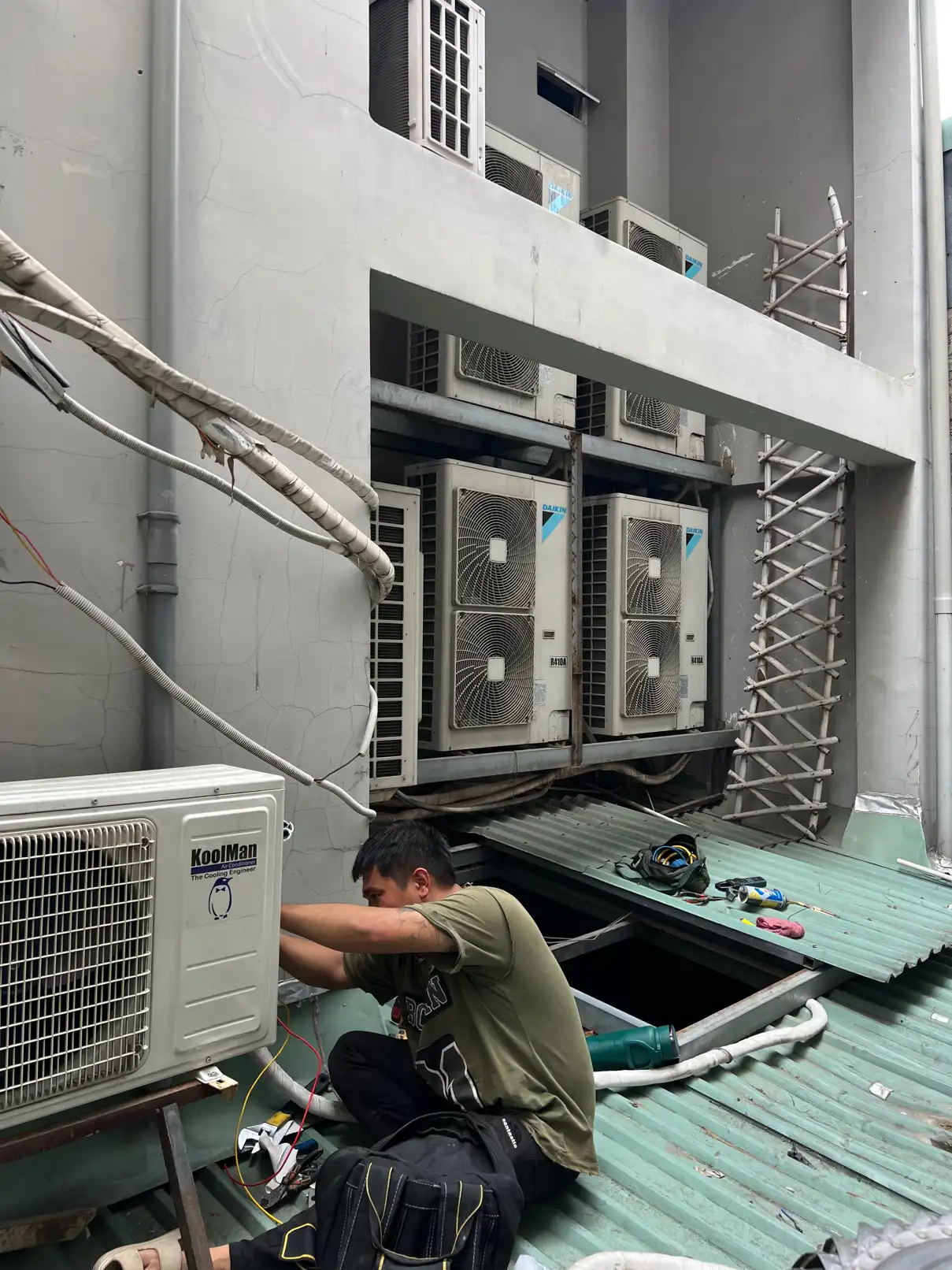 Air Conditioner, Washing Machine, Refrigerator Repair Services