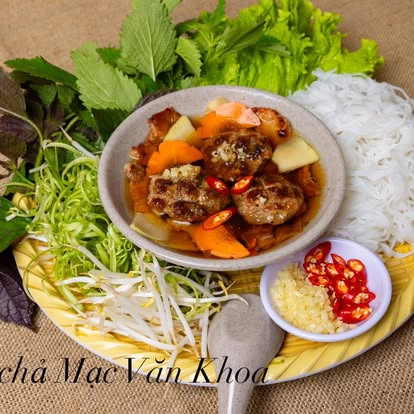 분더우 맘톰 Mac Van Khoa - all