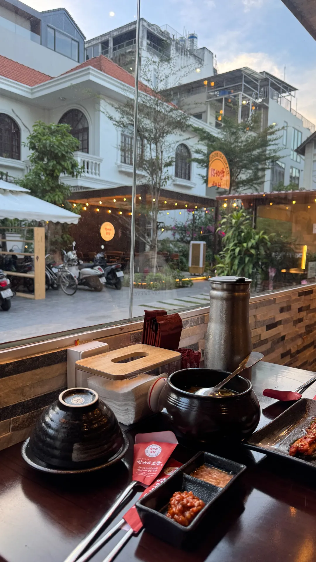 항아리보쌈 - Hangari Bossam Thao Dien - all