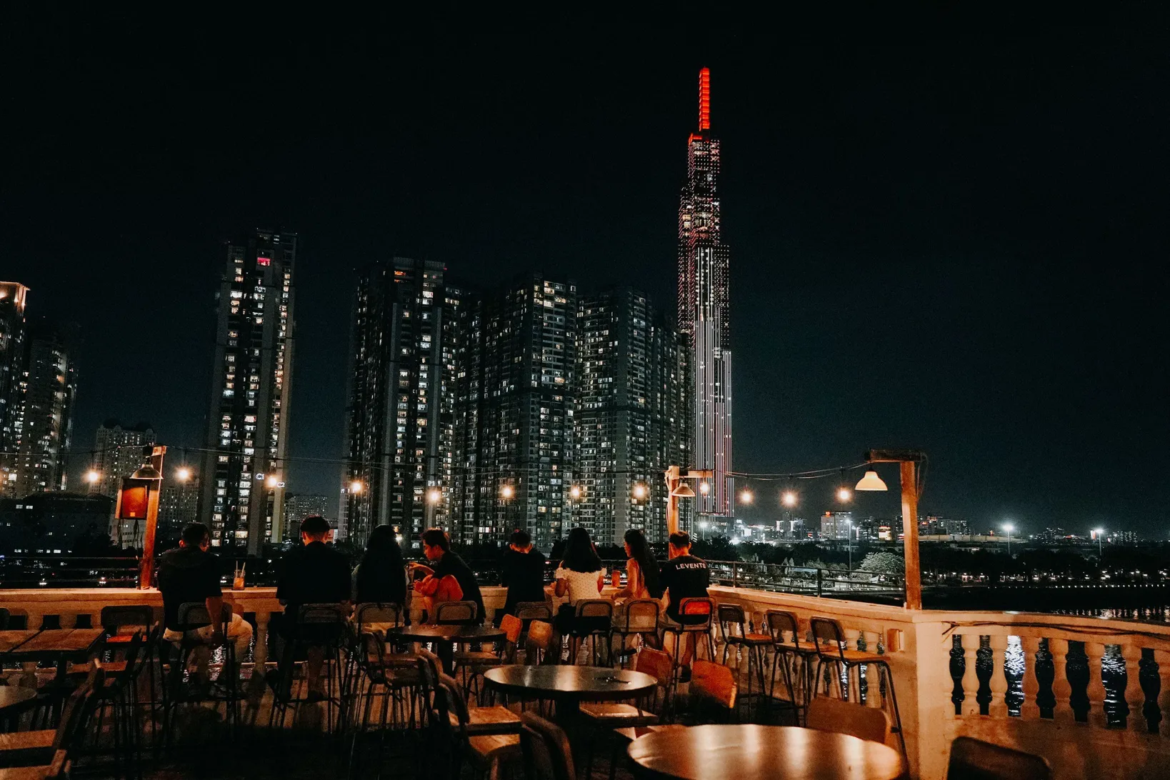 Chang Vang 루프탑 – 2군 지점 - all