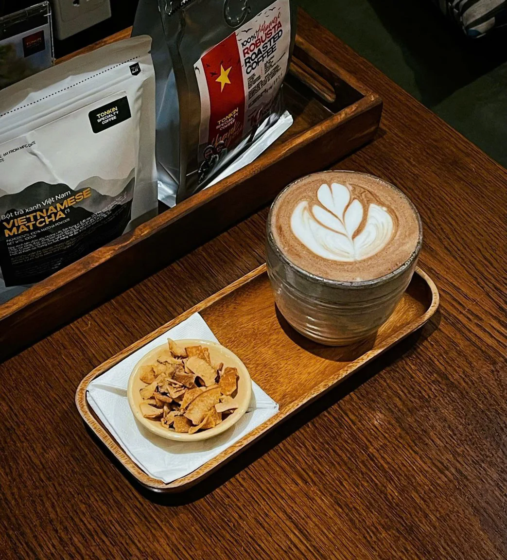 Tonkin Specialty 커피