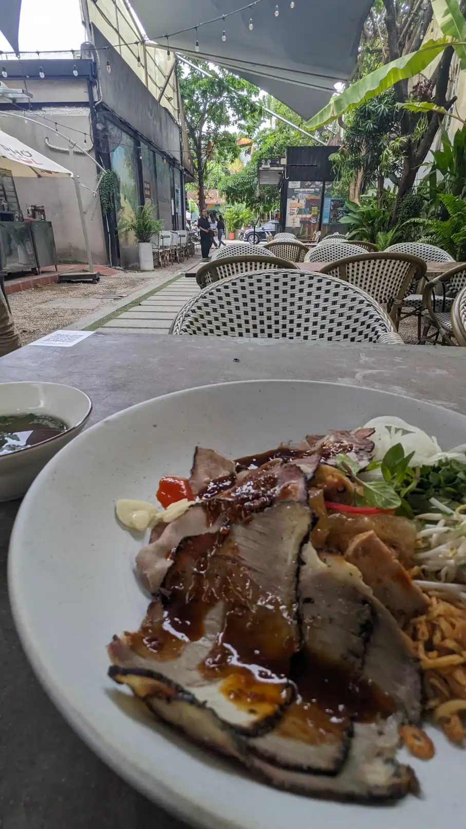 I really like the smoked beef phở at Phở SOL: 37 Xuan Thuy, Thao Dien | Quan_Nguyen