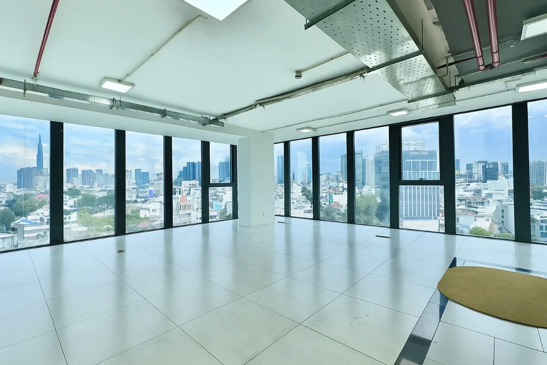 PROFESSIONAL OFFICE FOR RENT – modern – good price – P.TAN DINH, Q1