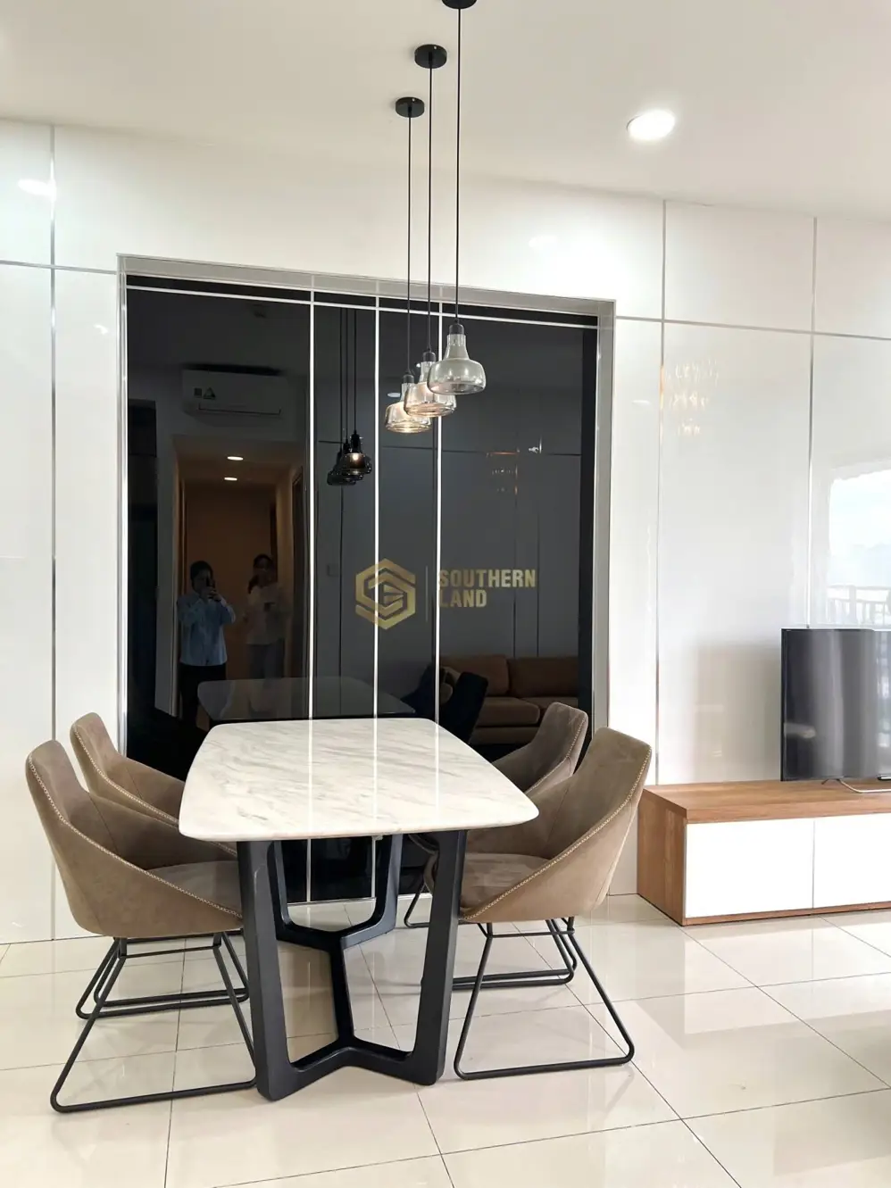 FULLY FURNISHED APARTMENT RENTAL SERVICE THE SUN AVENUE DISTRICT 2 - CONVENIENT, SAFE