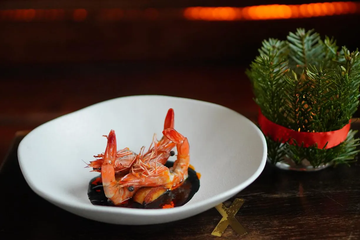 퀸스 사이공 - 6