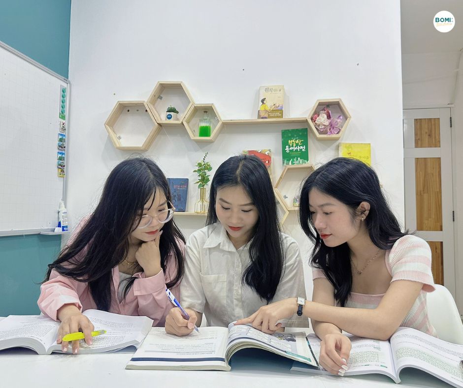 Korean isn’t difficult, let Bomi teach you! - 1
