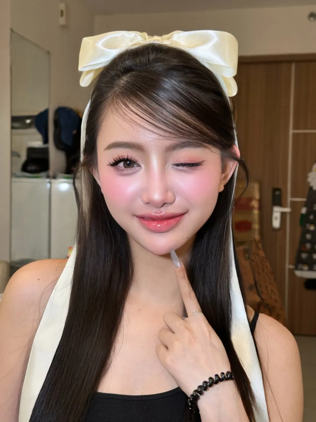 NHƯ QUỲNH MAKEUP - Party & outing makeup, advertising, MV, Bride service at home - 6