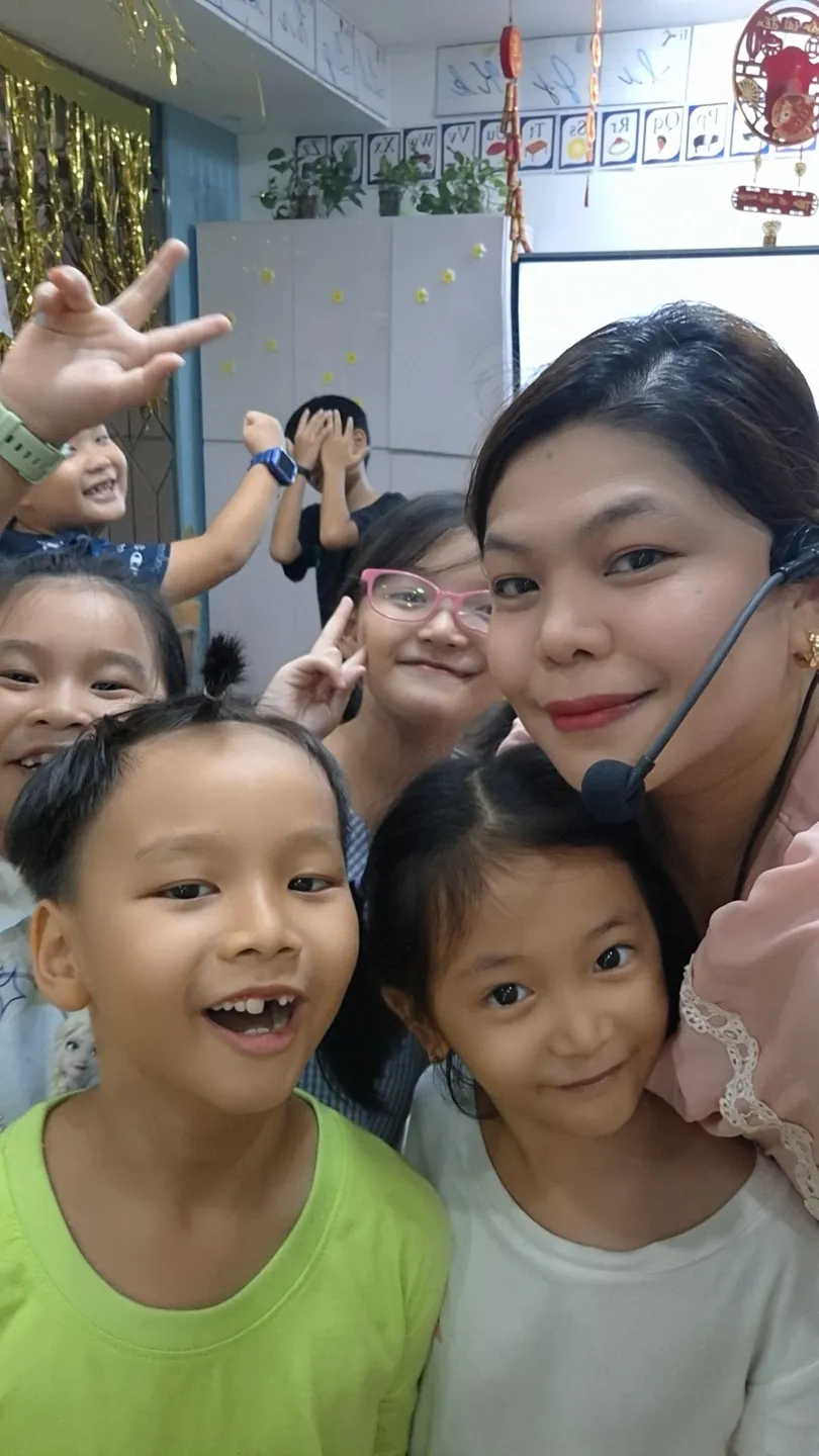 English Beginner Class for Kids with Native Teachers