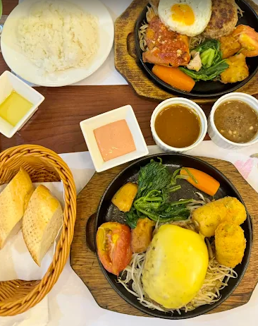 Gyumaru Le Thanh Ton - all