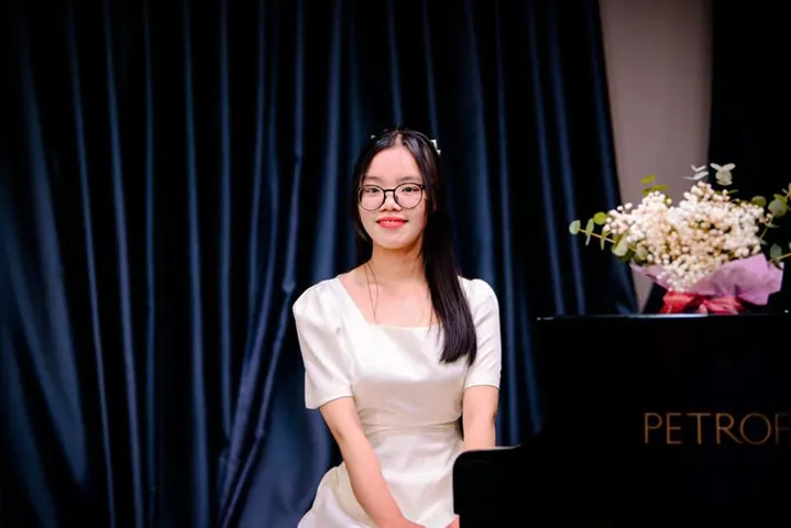 개인 레슨으로 각 피아노 건반을 마스터하기 위한 편안한 여정