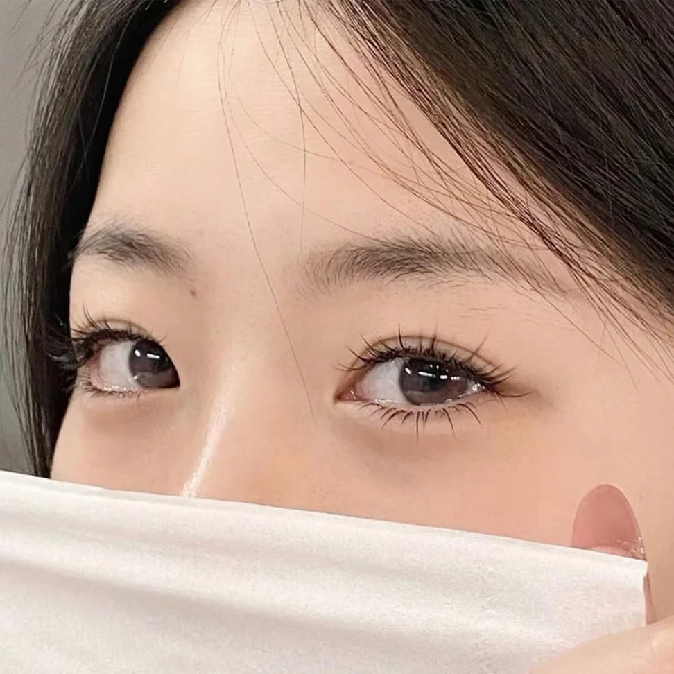 전문적인 홈 방문 속눈썹 연장 서비스 – 볼륨 & 위스피 전문 시술 - 0