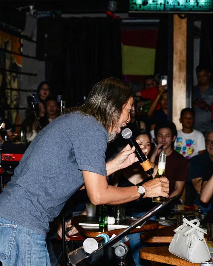 Acoustic Bar - Ngô Thời Nhiệm - 3