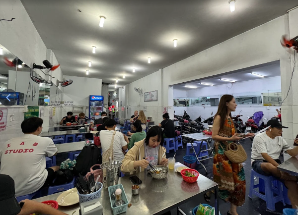 Kieu Bao Grilled Pork Noodles - all