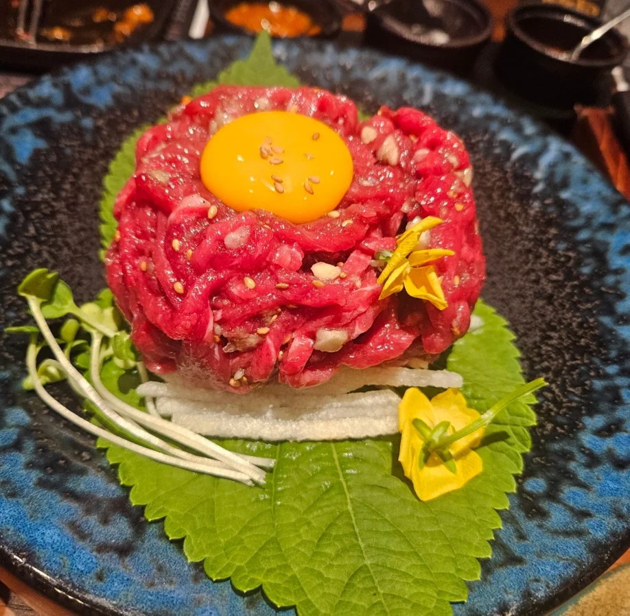 호미도에서 먹고 너무 맛있다고 느낀 육회 공유해요~ | Parang