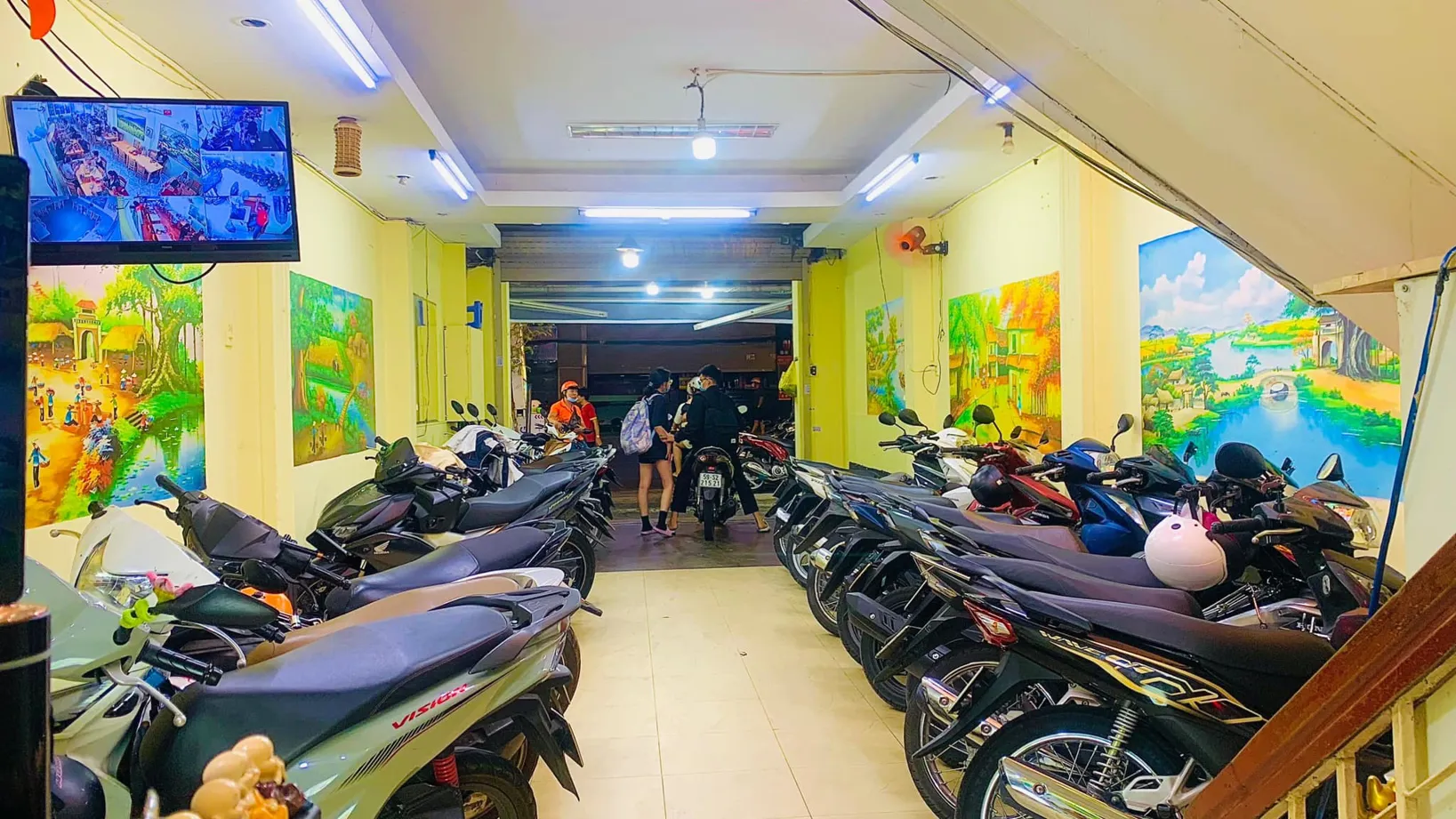 분더우 Chi Pheo 식당 (빈탄 지점) - all