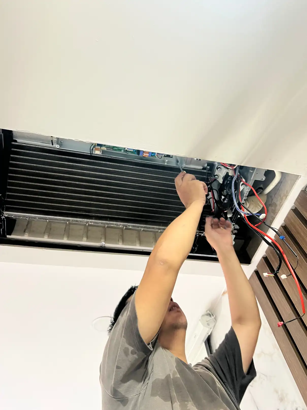 Air Conditioner, Washing Machine, Refrigerator Repair Services