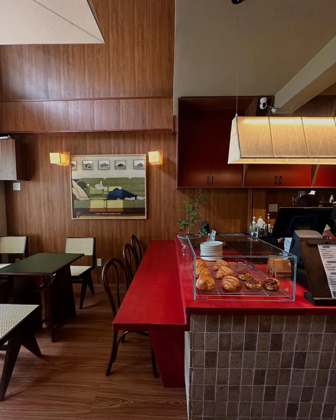 Make Room Café - Calmette