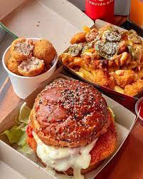 MAD ROOSTA | Burgers & Grill - 6