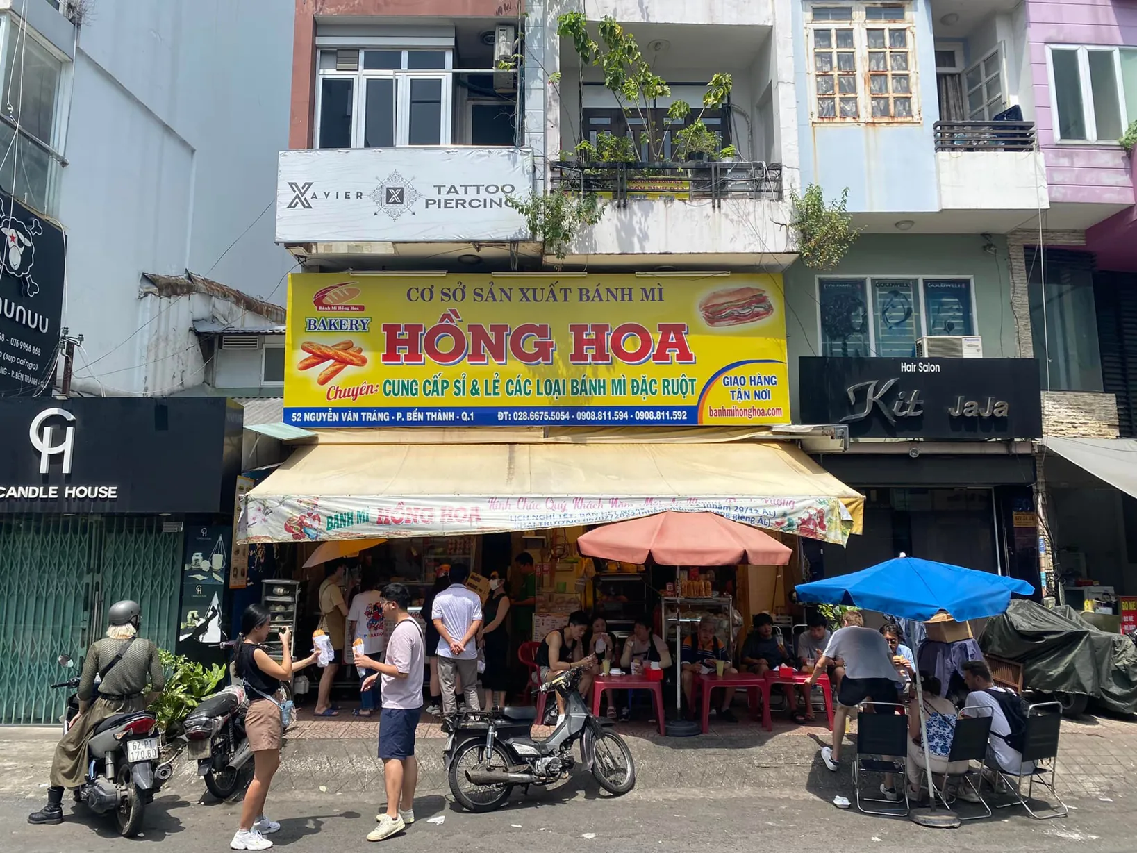 반미 홍 호아 (Banh Mi Hong Hoa) - all