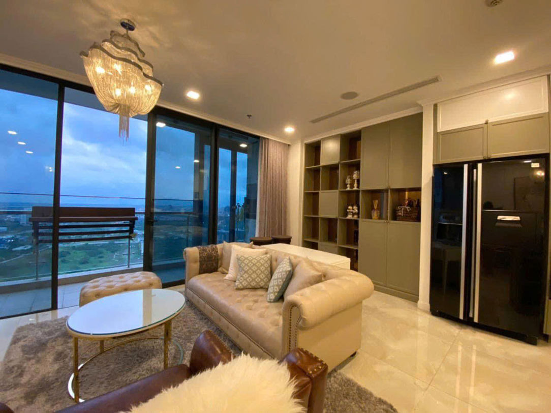 Long-term rental - luxury apartments in the city center