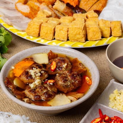 분더우 맘톰 Mac Van Khoa - all