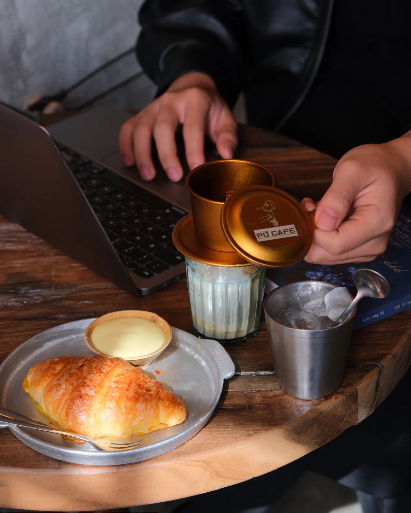 퍼 카페 – 사이공 - 5