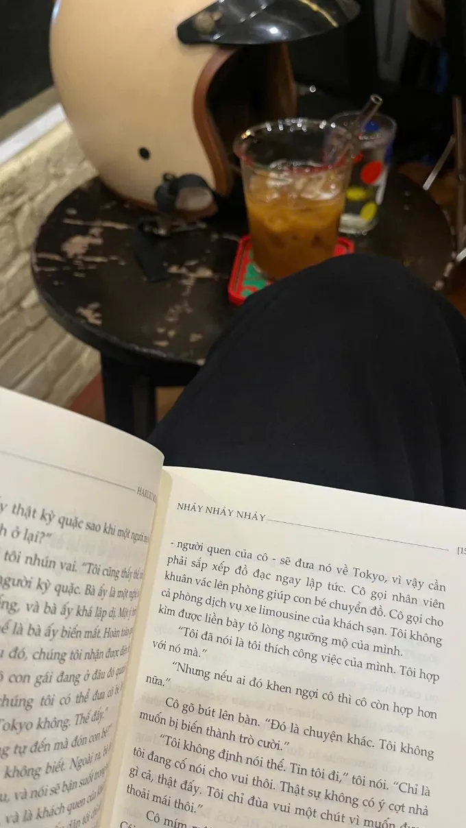Một cuối tuần có cà phê và sách~☕📙 | Thu_Phan