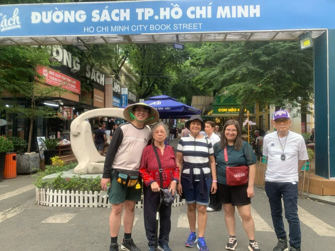 Explore the authentic southern region of Vietnam with guide Tùng Phạm - 1