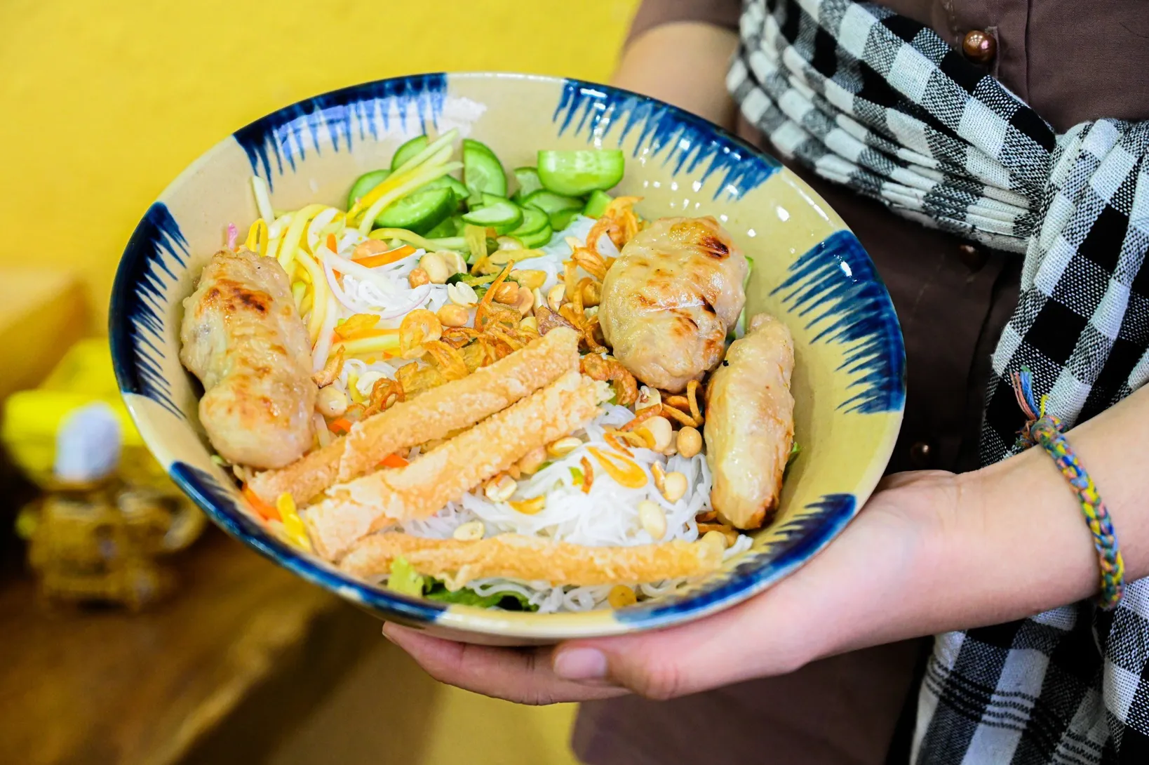 Nem Nướng Út Hương - chi nhánh - all