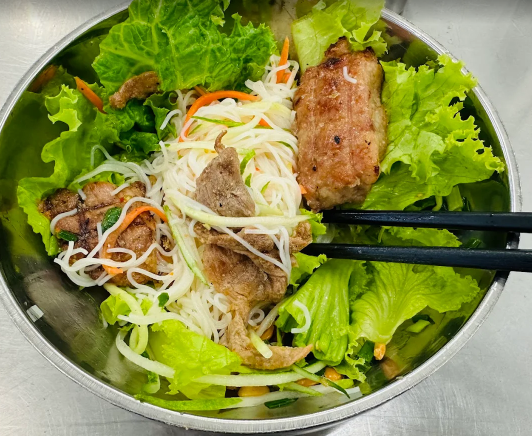 Kieu Bao Grilled Pork Noodles
