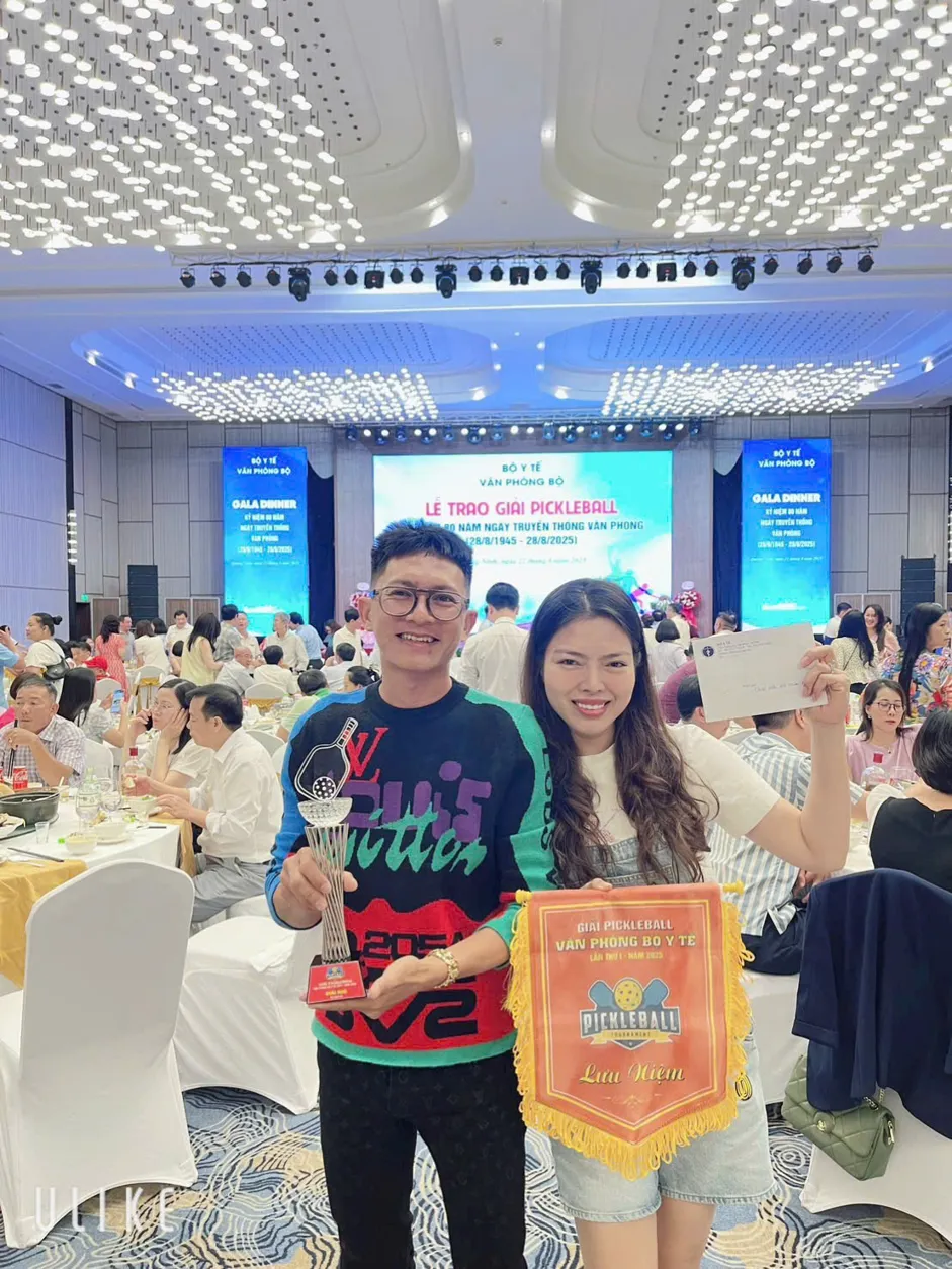 EXPLORE PERSONAL PICKLEBALL CLASS, IMPROVE TECHNIQUE - 2