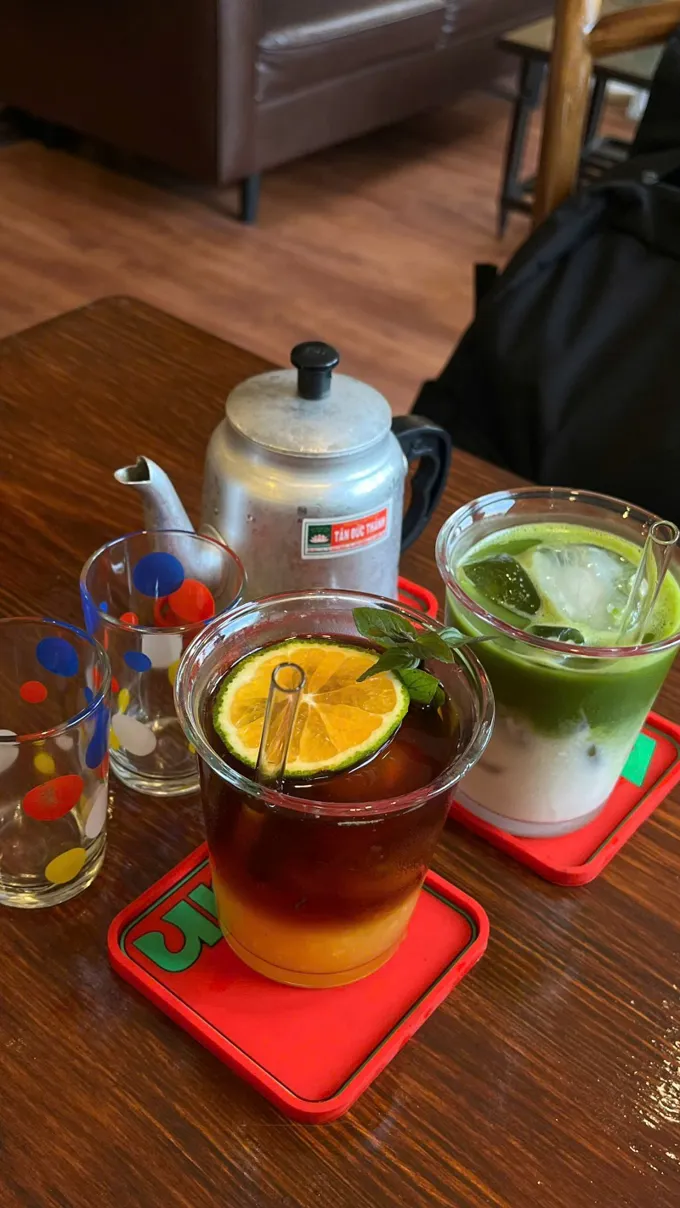 Một cuối tuần có cà phê và sách~☕📙 | Thu_Phan