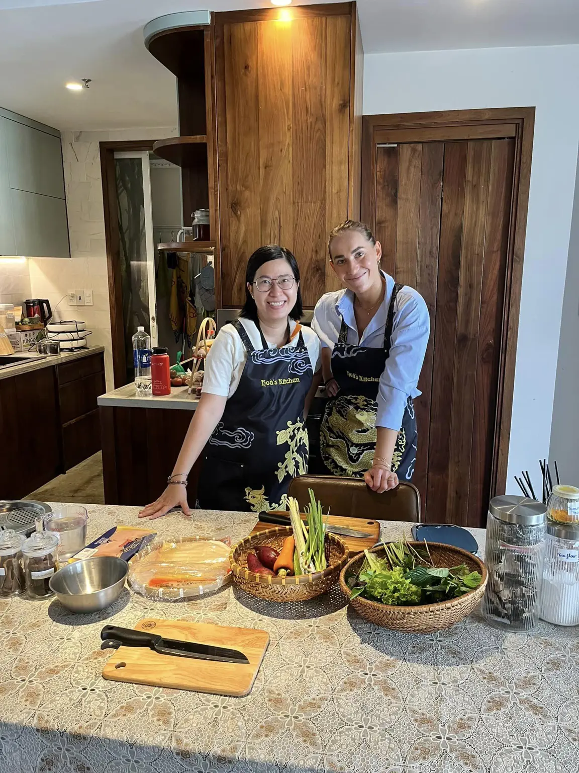 Unique Vietnamese Cuisine Experience with Miss Hoa Pham
