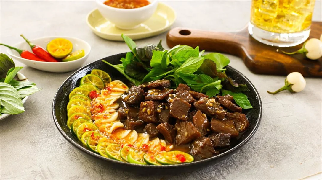 Chi Rứa Quán - Nhà Hàng Huế Quận 1