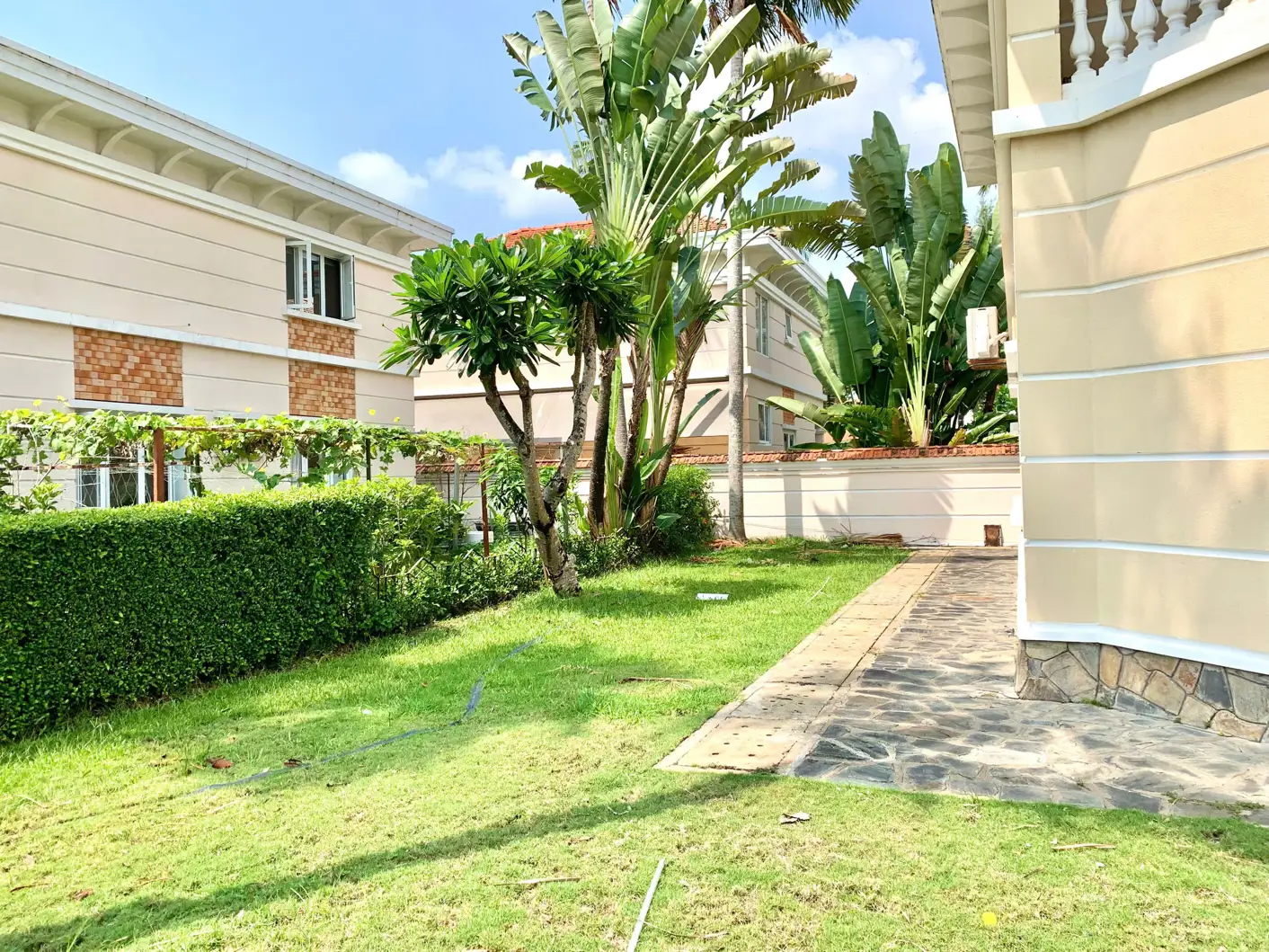 VILLA IIB FOR RENT - VIETNAM GOLF & COUNTRY CLUB - 4