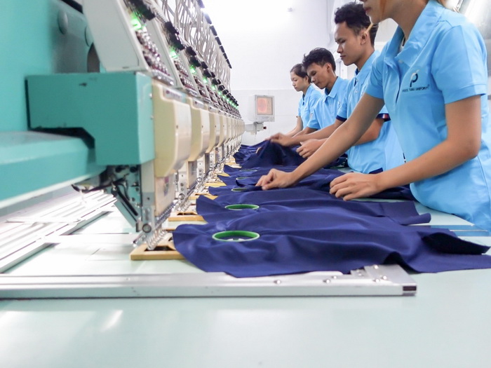 Phuoc Thinh Uniform: Product consulting and uniform solution suitable for your choice - 2