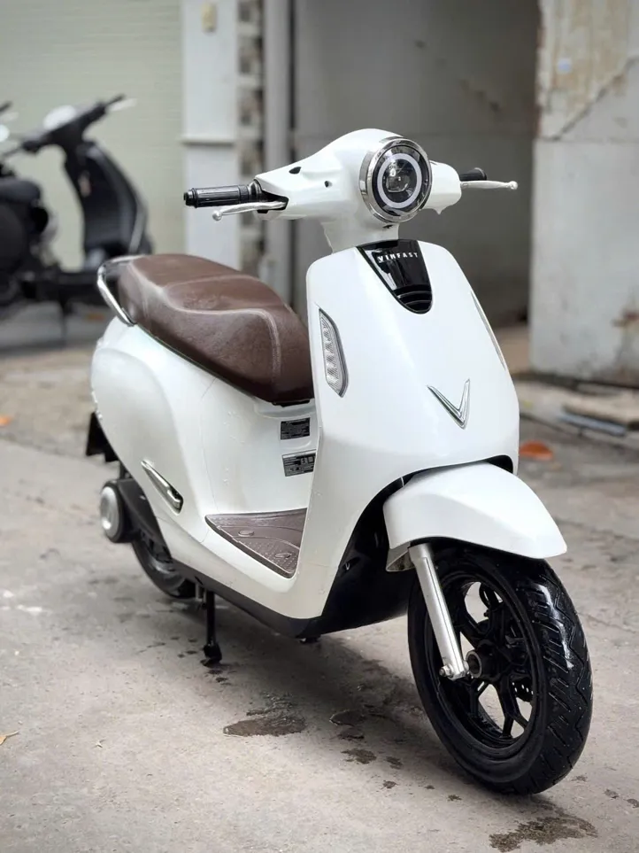 MOTORBIKE RENTAL SERVICE SAIGON MYMY - RELIABLE, FAST, ECONOMICAL - 5