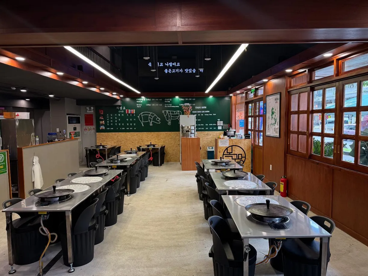 목구멍 호치민 1군점 - all