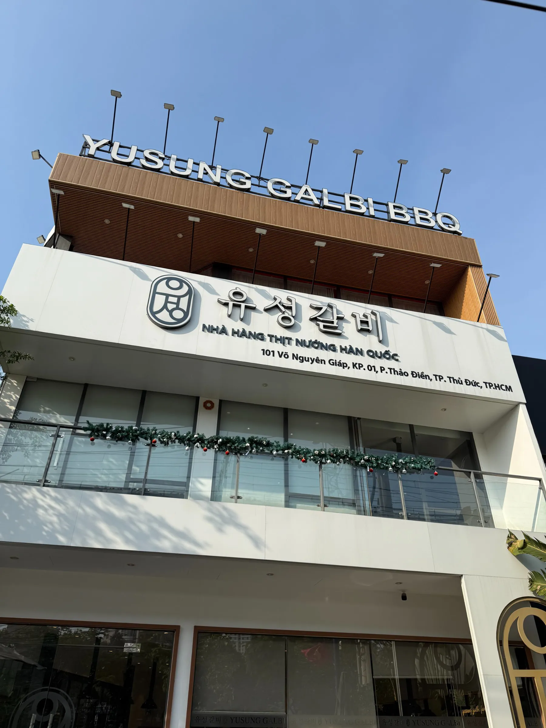 Yusung Galbi BBQ Thao Dien - all