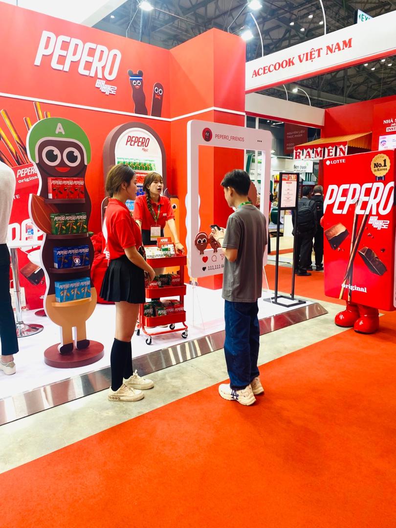 Vietnam Foodtech 2024 전시회 방문 후기 💯💯

오늘, Vietnam Foodtech 2024 전시회에 다녀왔습니다!
호치민시에서 열린 이번 전시회는 최신 식품 기술과 혁신적인 트렌드를 한눈에 볼 수 있는 자리였는데요,
많은 기업들이 참가해 우수한 기술과 제품을 소개하며 활발한 교류를 이어가는 모습이 인상적이었고, 
특히 다양한 ... | 6ixgo