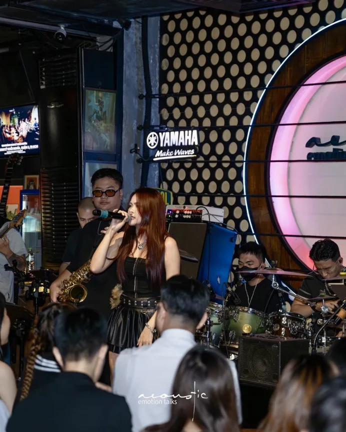 Acoustic Bar - Ngô Thời Nhiệm - all