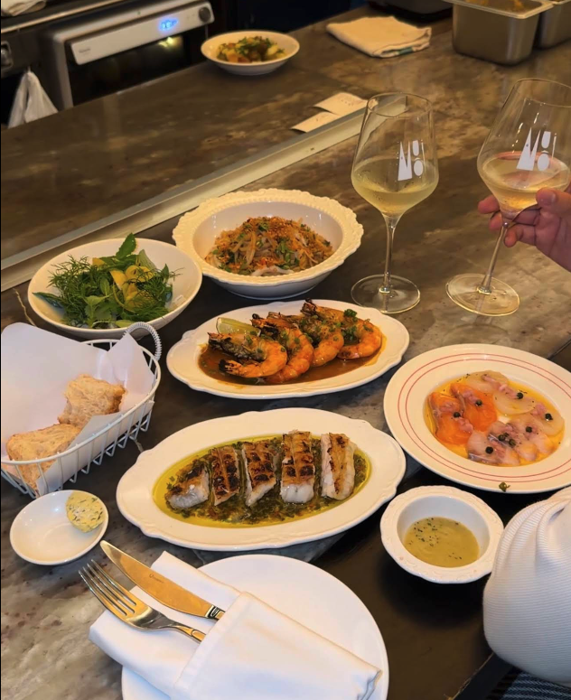 Muoi - Seafood & Grill - all