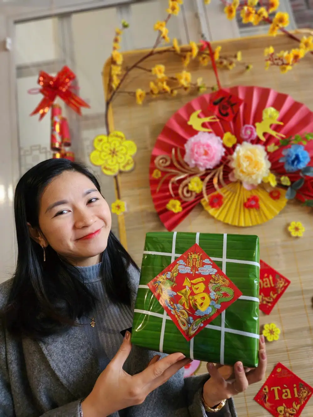 MOTHER NGUYEN KHANH HOA - THE PERSON WHO KEEPS YOUNG WITH THE HEART