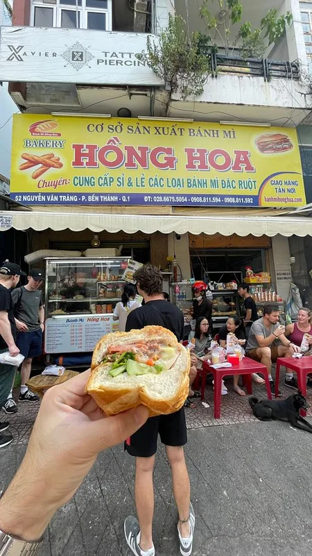 반미 홍 호아 (Banh Mi Hong Hoa) - all