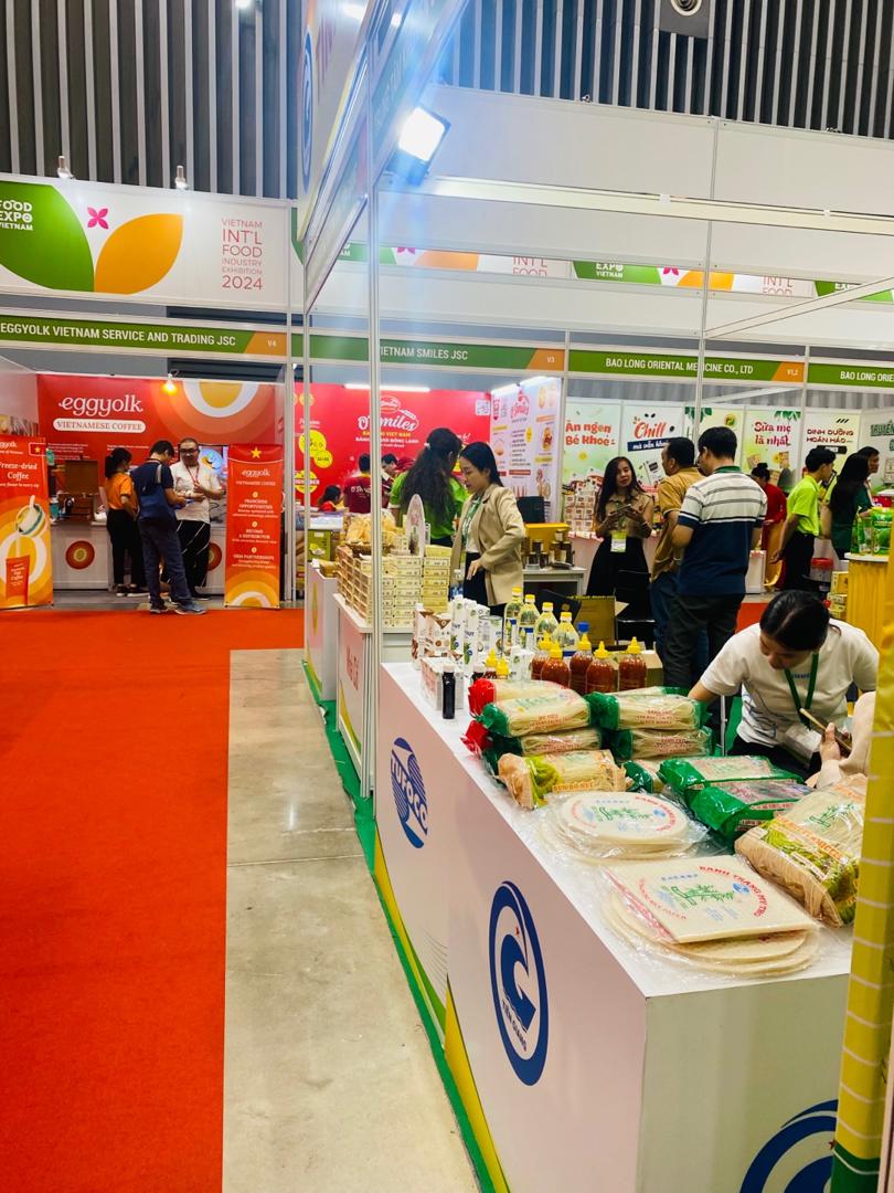 Vietnam Foodtech 2024 전시회 방문 후기 💯💯

오늘, Vietnam Foodtech 2024 전시회에 다녀왔습니다!
호치민시에서 열린 이번 전시회는 최신 식품 기술과 혁신적인 트렌드를 한눈에 볼 수 있는 자리였는데요,
많은 기업들이 참가해 우수한 기술과 제품을 소개하며 활발한 교류를 이어가는 모습이 인상적이었고, 
특히 다양한 ... | 6ixgo