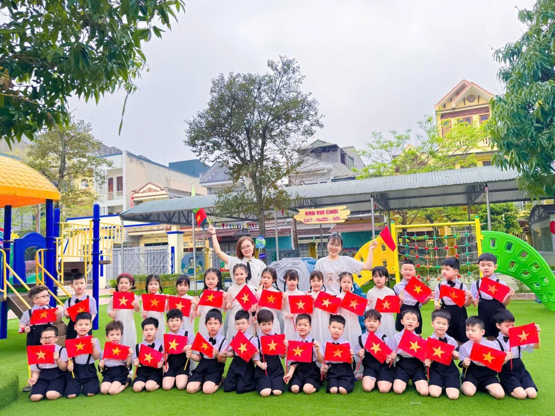HOME NURSERY SERVICE OF MS. DUNG - A CHILDCARE PROVIDER WITH A HEART