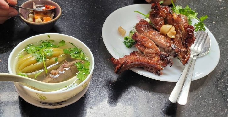 Nguyen Van Cu Broken Rice - all