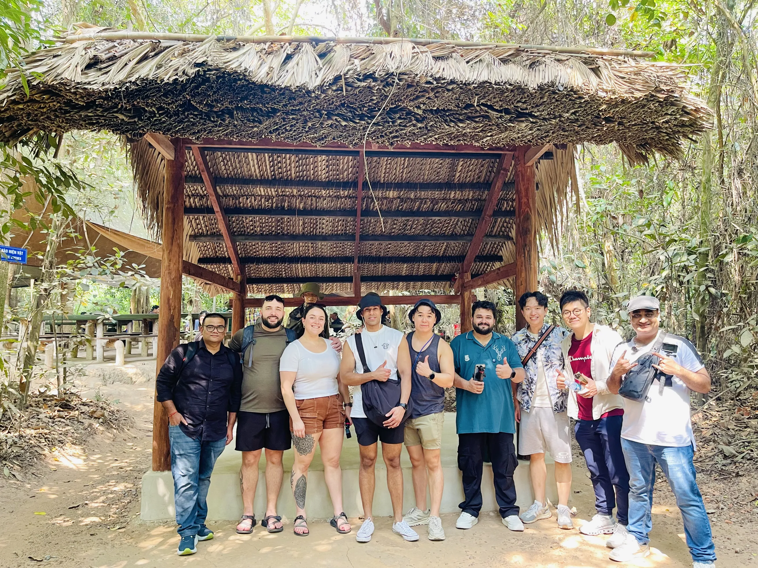 Explore Beautiful Vietnam with Guide Anh Thu - 4